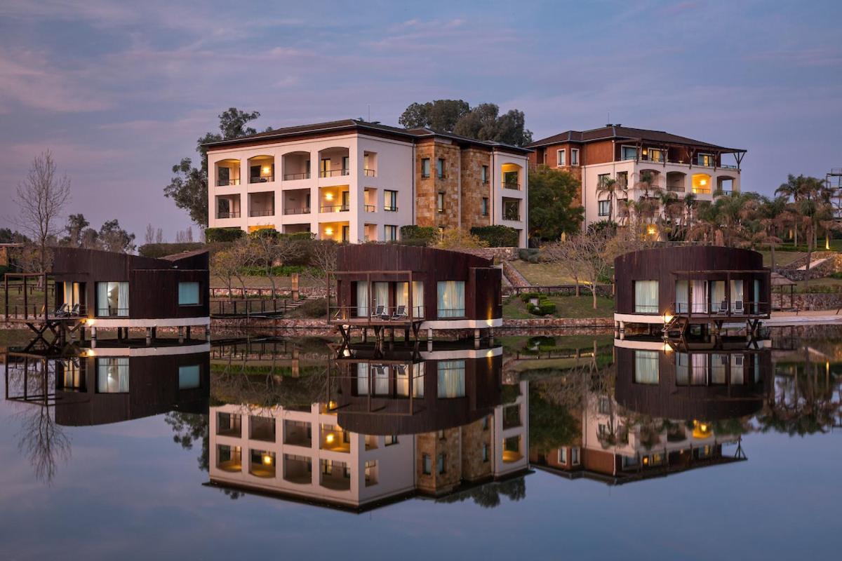 Sofitel La Reserva Cardales Río Luján Buitenkant foto The Village